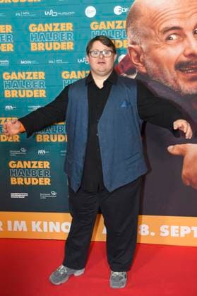 Nico Randel bei der Premiere des Kinofilms Ganzer halber Bruder im Astor Grand Cinema. Hannover, 16.09.2025