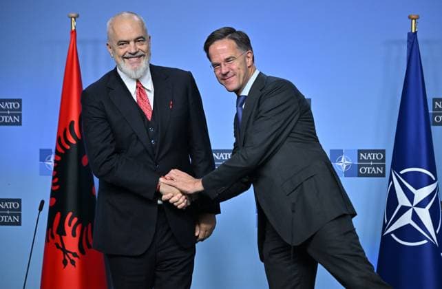 NATO Secretary General Mark Rutte - Albanian PM Edi Rama meeting in Brussels BRUSSELS, BELGIUM - SEPTEMBER 17: NATO Secretary General Mark Rutte (R) and Albanian Prime Minister Edi Rama (L) meet at NATO Headquarters in Brussels, Belgium on September 17, 2025. Dursun Aydemir Anadolu Brussels Belgium. Editorial use only. Please get in touch for any other usage.  Copyright: x2025xAnadoluxDursunxAydemirx