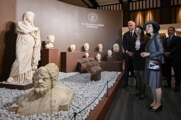Japanese Princess Akiko of Mikasa in Ankara ANKARA, TURKIYE - SEPTEMBER 17: Princess Akiko of Mikasa visits the exhibition The Birth of a Vision: The Legacy for the Future Project - The Golden Age of Archaeology. at the Presidential National Library in Ankara, Turkiye on September 17, 2025. Turkish Minister of Culture and Tourism Mehmet Nuri Ersoy also attended the visit. Harun Ozalp Anadolu Ankara Turkey. Editorial use only. Please get in touch for any other usage.  Copyright: x2025xAnadoluxHarunxOzalpx