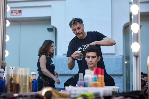 Silvia Tcherassis fashion show at MBFW Madrid Models during the fashion show of designer Silvia Tcherassi, at the 82nd edition of Mercedes Benz Fashion Week Madrid, at the Palacio de Cibeles, on September 17, 2025, in Madrid Spain This years edition will be held from September 17 to 21 and commemorates the 40th anniversary of the catwalk Silvia Tcherassi is the first designer invited to MBFW Madrid The Colombian fashion designer is considered one of the most successful fashion designers in the world Tcherassi received yesterday the International Designer Award during the first edition of this award 17 SEPTEMBER 2025 Jesús Hellí Espana  Copyright: xJesusxHellinx 6960445