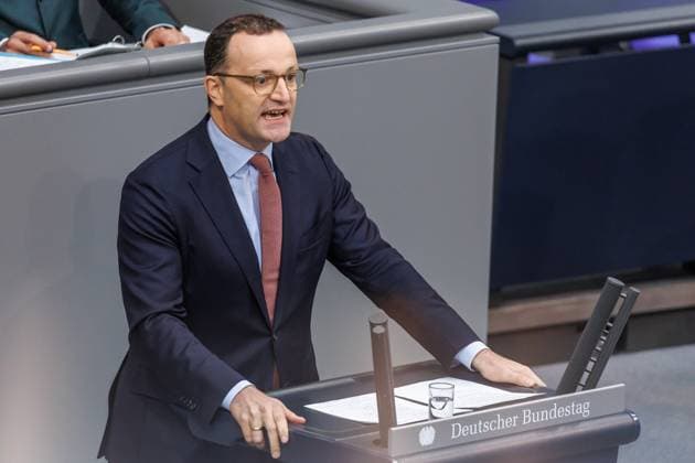 24. Plenarsitzung im Deutschen Bundestag Jens Spahn (CDU CSU) bei der 24. Plenarsitzung im Deutschen Bundestag am 17.09.25 in Berlin. Berlin Berlin Deutschland Bundestag *** 24 Plenary session in the German Bundestag Jens Spahn CDU CSU at the 24 Plenary session in the German Bundestag on 17 09 25 in Berlin Berlin Berlin Germany Bundestag