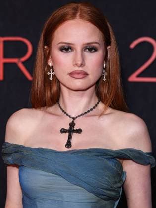 World Premiere Of Lionsgate s The Strangers - Chapter 2 American and South African actress and social media personality Madelaine Petsch arrives at the World Premiere Of Lionsgate s The Strangers - Chapter 2 held at AMC Century City 15 at Westfield Century City in Century City, Los Angeles, California, United States. AMC Century City 15 at Westfield Century City, Century City, Los Angeles, California, USA California United States  Copyright: xImagexPressxAgencyx originalFilename: collin-worldpre250917_npz97.jpg