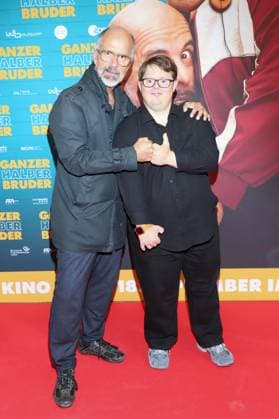 Kinopremiere - Ganzer halber Bruder - in Hamburg Christoph Maria Herbst, Nico Randel, Premierentour Ganzer halber Bruder , Holi Kino Hamburg, 17.09.2025 Copyright: xEventpressxBecherx
