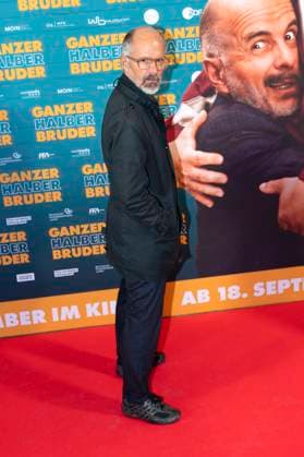 Christoph Maria Herbst bei der Premiere des Kinofillms Ganzer halber Bruder im Holi Kino. Hamburg, 17.09.2025