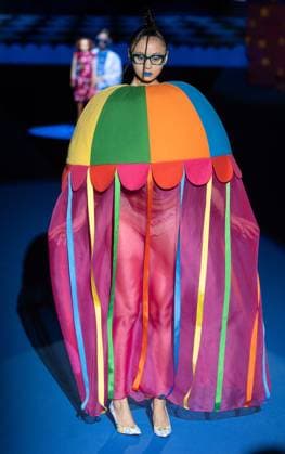 Agatha Ruiz de la Pradas fashion show at MBFW Madrid A model during Agatha Ruiz de la Pradas fashion show, at the 82nd edition of Mercedes Benz Fashion Week Madrid, at Ifema in Madrid, on September 18, 2025, in Madrid Spain This years edition is held from September 17 to 21 and commemorates the 40th anniversary of the catwalk show During the show, the designer presents her first collection designed with artificial intelligence 18 SEPTEMBER 2025 Madrid Madrid Madrid Spain  Copyright: xEduardoxParrax 6962970