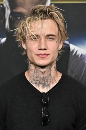 Jaden Hossler bei der Premiere des Kinofilms Him - Der Größte aller Zeiten im TCL Chinese Theatre. Los Angeles, 17.09.2025
