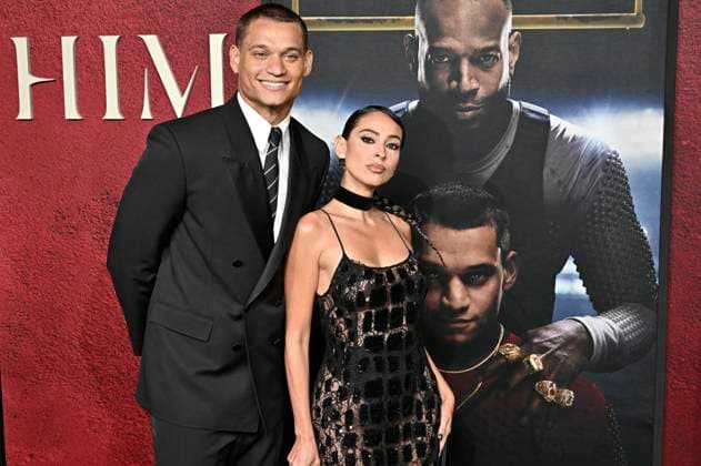 Tyriq Withers und Kiara Gomez Glad Bak bei der Premiere des Kinofilms Him - Der Größte aller Zeiten im TCL Chinese Theatre. Los Angeles, 17.09.2025 Foto:xD.xStarbuckx xFuturexImagex him_5934