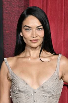 Shanina Shaik bei der Premiere des Kinofilms Him - Der Größte aller Zeiten im TCL Chinese Theatre. Los Angeles, 17.09.2025