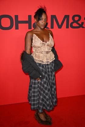 Celebrities attend the H&M&180: The London Issue show during London Fashion Week September 2025 at 180 The Strand in London, England Featuring: Rachel Chinouriri Where: London, United Kingdom When: 18 Sep 2025 Credit: Cover Images EDITORIAL USE ONLY. NOT FOR USE BY NEWSPAPERS BASED IN THE UK. Copyright: xx coverimg55103931