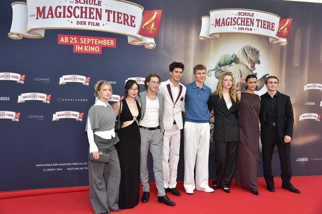 Premiere von DIE SCHULE DER MAGISCHEN TIERE FilmCast u.a. mit Emilia Pieske, Emilia Maier, Loris Sichrovsky, Leonard Conrads, Marleen Lohse, Thilo Fridolin Matthes, Tomomi Themann, Jakob Weingärtner Ankunft zur Premiere von Premiere von DIE SCHULE DER MAGISCHEN TIERE in Berlin am, 19.09.2025