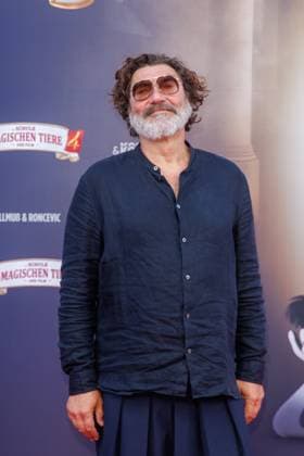 Premiere - Die Schule der magischen Tiere 4 - Heiko Pinkowski bei der Premiere zum Kinofilm Die Schule der magischen Tiere 4 im Zoo Palast am 19.09.2025 in Berlin. Copyright: xEventpressxKochanx