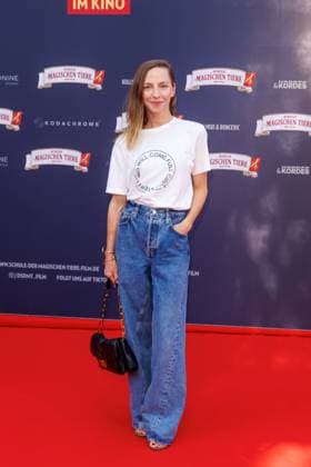 Premiere - Die Schule der magischen Tiere 4 - Katharina Schüttler bei der Premiere zum Kinofilm Die Schule der magischen Tiere 4 im Zoo Palast am 19.09.2025 in Berlin. Copyright: xEventpressxKochanx
