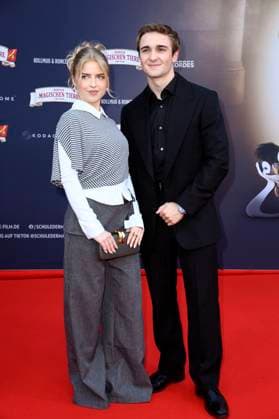 Emilia Pieske und Luis Vorbach bei der Premiere des Kinofilms Die Schule der magischen Tiere 4 im Zoo Palast. Berlin, 19.09.2025