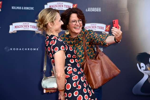 Christina Große und Margit Auer bei der Premiere des Kinofilms Die Schule der magischen Tiere 4 im Zoo Palast. Berlin, 19.09.2025