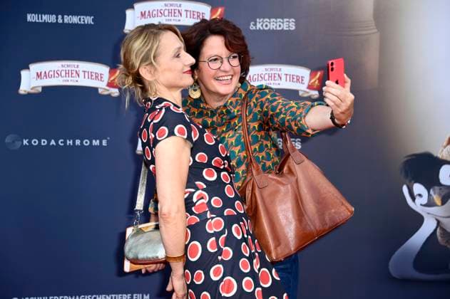 Christina Große und Margit Auer bei der Premiere des Kinofilms Die Schule der magischen Tiere 4 im Zoo Palast. Berlin, 19.09.2025
