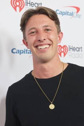 2025 iHeartRadio Music Festival - Press Room Samuel Donner of the OK Storytime podcast attends the 2025 iHeartRadio Music Festival at T-Mobile Arena on September 19, 2025 in Las Vegas, Nevada. Las Vegas T-Mobile Arena NV USA Copyright: xcraSH imageSPACEx