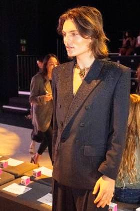 Damian Hurley bei der Lola Casademunt by Maite Fashion Show auf der Mercedes-Benz Fashion Week Madrid Spring Summer 2026 auf dem Messegelände Ifema. Madrid, 19.09.2025
