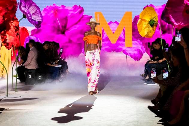 Model bei der Lola Casademunt by Maite Fashion Show auf der Mercedes-Benz Fashion Week Madrid Spring Summer 2026 auf dem Messegelände Ifema. Madrid, 19.09.2025