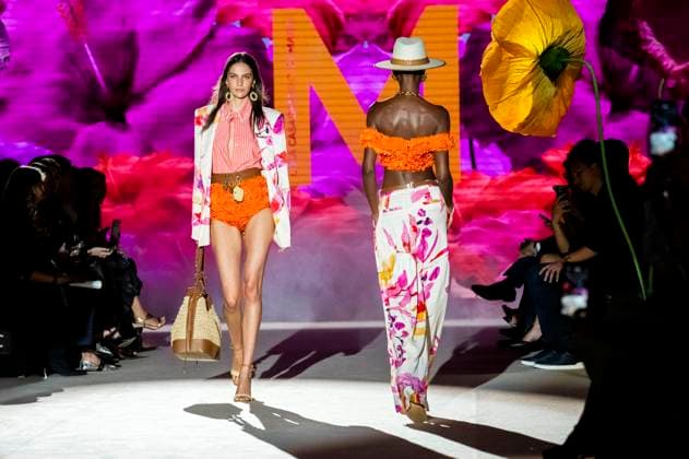 Model bei der Lola Casademunt by Maite Fashion Show auf der Mercedes-Benz Fashion Week Madrid Spring Summer 2026 auf dem Messegelände Ifema. Madrid, 19.09.2025