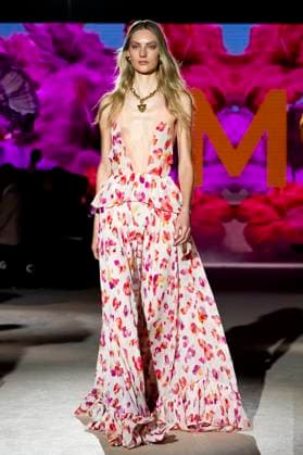 Model bei der Lola Casademunt by Maite Fashion Show auf der Mercedes-Benz Fashion Week Madrid Spring Summer 2026 auf dem Messegelände Ifema. Madrid, 19.09.2025