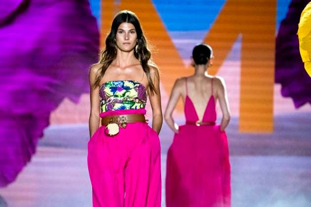 Model bei der Lola Casademunt by Maite Fashion Show auf der Mercedes-Benz Fashion Week Madrid Spring Summer 2026 auf dem Messegelände Ifema. Madrid, 19.09.2025