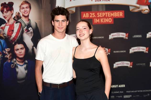 Loris Sichrovsky und Emilia Maier bei der Premiere des Kinofilms Die Schule der magischen Tiere 4 im Astor Grand Cinema. Hannover, 20.09.2025