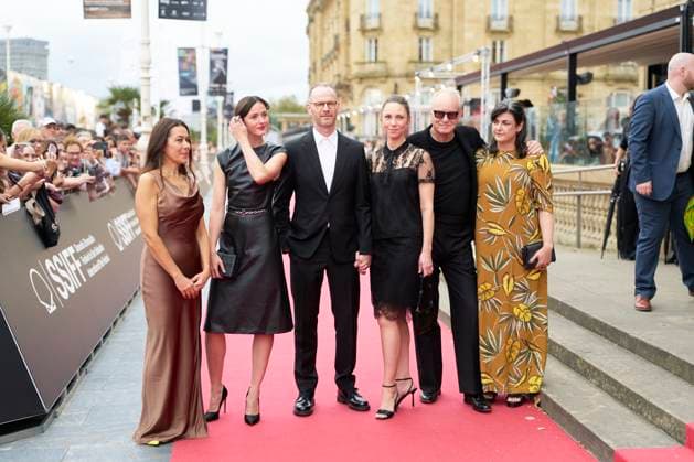 73rd San Sebastian International Film Festival: Affeksjonverdi Sentimental Value Red Carpet Stellan Skarsgard, Renate Reinsve, Joachim Trier attended Affeksjonverdi Sentimental Value Red Carpet during 73rd San Sebastian International Film Festival at Victoria Eugenia Theatre on September 20, 2025 in Donostia San Sebastian, Spain Photo by IMAGO MPG Donostia San Sebastian Victoria Eugenia Theatre Euskadi Spain  Copyright: xMPGx