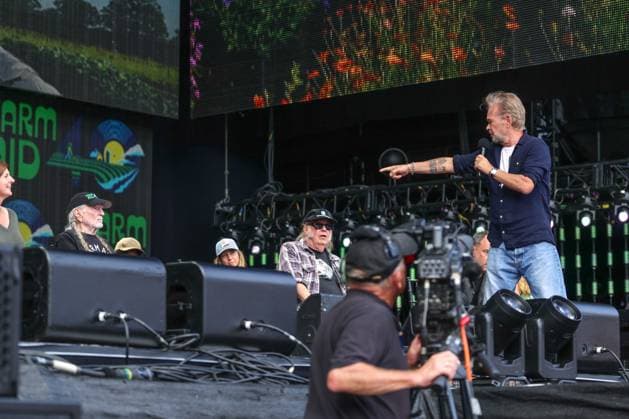 Farm Aid 40 Music Festival John Mellencamp speaks at a press conference during the Farm Aid 40 Music Festival in Minneapolis, Minnesota, on September 20, 2025, at Huntington Bank Stadium. Minneapolis Minnesota USA  Copyright: xStevenxGarciax originalFilename: garcia-farmaid4250920_npixS.jpg