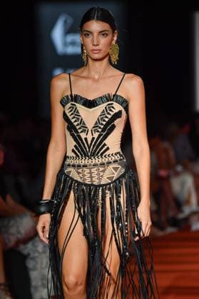 Dolores Cortes Mercedes-Benz Fashion Week de Madrid A model walks the runway wearing a design by Dolores Cortes during Mercedes-Benz Fashion Week de Madrid in IFERMA, 20 de septiembre 2025 Spain Featuring: A model walks the runway wearing a design by Dolores Cortes during Mercedes-Benz Fashion Week de Madrid in IFERMA, 20 de septiembre 2025 Spain Where: Madrid, Spain When: 20 Sep 2025 Credit: Oscar Gonzalez WENN Madrid Spain Copyright: xOscarxGonzalez WENNx wenn40663367 OFA ZOJx wenn40663367