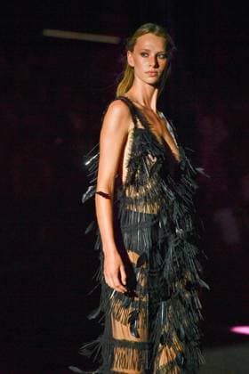 ODETTE ALVAREZ Fashion Week de Madrid A model walks the runway wearing a design by ODETTE ÃLVAREZ during Mercedes-Benz Fashion Week de Madrid in IFERMA, 20 de septiembre 2025 Spain Featuring: A model walks the runway wearing a design by Odette Alvarez during Mercedes-Benz Fashion Week de Madrid in IFERMA, 20 septiembre 2025 Spain Where: Madrid, Spain When: 20 Sep 2025 Credit: Oscar Gonzalez WENN Madrid Spain Copyright: xOscarxGonzalez WENNx wenn40662608 OFA ZOJx wenn40662608
