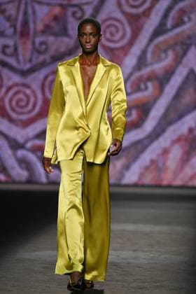 FELY CAMPO Fashion Week de Madrid A model walks the runway wearing a design by FELY CAMPO during Mercedes-Benz Fashion Week de Madrid in IFERMA, 20 de septiembre 2025 Spain Featuring: A model walks the runway wearing a design by Fely Campo during Mercedes-Benz Fashion Week de Madrid in IFERMA, 20 septiembre 2025 Spain Where: Madrid, Spain When: 20 Sep 2025 Credit: Oscar Gonzalez WENN Madrid Spain Copyright: xOscarxGonzalez WENNx wenn40662523 OFA ZOJx wenn40662523