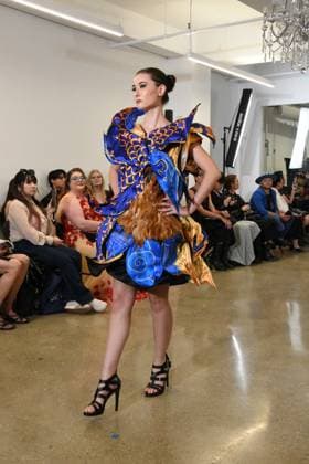 (NEW) Couture Fashion Week 2025 in New York City, New York. Saturday September 20th, New York City. New York USA. Fashion Week begins in New York City, from September fashion weeks for 2025 include New York Fashion Week (September 11 16). These events primarily showcase Spring Summer 2026 collections, with September being a key period for the fashion industry to present new trends for the upcoming season. This one, is one of the last runway shows of the season. Designs by Khang Le.& xA;Credit: Victor M. Matos Thenews2& xA; (Foto: Victor M. Matos Thenews2 imago images)  Copyright: xVictorxM.xMatosx