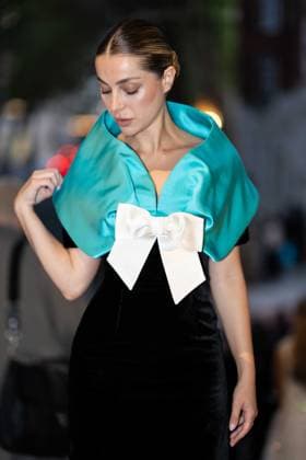 Richard Quinn - Runway - LFW September 2025 Guest arrives at the Richard Quinn show during London Fashion Week September 2025 at St John s Smith Square., Credit:Lounis Tiar Avalon United Kingdom, London  Copyright: xLounisxTiarx xAvalonx 1039009005
