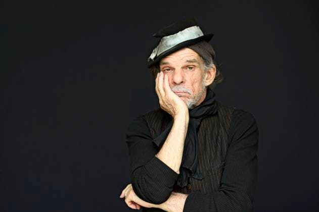 Denis Lavant bei einem exklusiven Photoshooting auf dem 73. Internationalen Filmfestival San Sebastian Festival Internacional de Cine de San Sebastian im Hotel Maria Cristina. San Sebastian, 21.09.2025