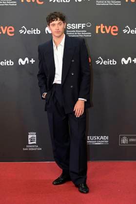 Tom Blyth bei der Premiere des Kinofilms Le Cri des gardes The Fence auf dem 73. Internationalen Filmfestival San Sebastian Festival Internacional de Cine de San Sebastian im Kursaal. San Sebastian, 21.09.2025