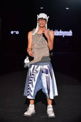 EGO Mercedes-Benz Fashion Week de Madrid - 21 Sep 2025 A model walks the runway wearing a design by Skinsfromtheinsideofmymouth during the Ego Mercedes-Benz Fashion Week de Madrid in IFERMA. Madrid Spain Copyright: xAtilanoxGarciax xSOPAxImagesx FOTO48768