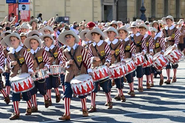 Oktoberfest - Trachtenkapelle Nördlingen beim Trachten- und Schützenzug anläßlich des 190. Oktoberfestes am 21.09.2025 in München, Deutschland, Oberbayern München Odeonsplatz & Theresienwiese Oberbayern Deutschland *** Oktoberfest Trachtenkapelle Nördlingen at the Trachten and Schützenzug on the occasion of the 190 Oktoberfest on 21 09 2025 in Munich, Germany, Upper Bavaria Munich Odeonsplatz Theresienwiese Upper Bavaria Germany