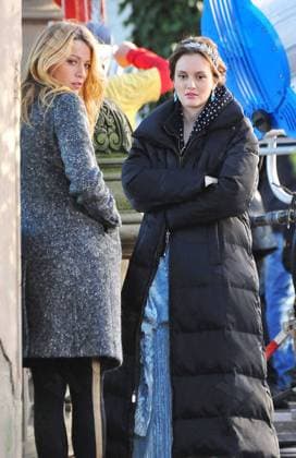Blake Lively and Leighton Meester, filming Gossip Girl on location in Central Park., New York City, United States Patricia Schlein WENN.com 4122742.jpg