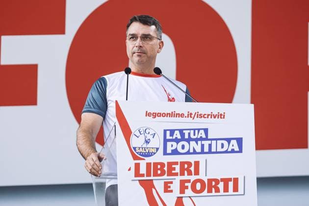 Milan, Italy: Pontida, The political rally of League activists in the Pontida meadow. Pictured: Flavio Bolsonaro (son of former Brazilian President Jair Bolsonaro and member of the Federal Senate of Brazil) Milan Italy  - ZUMAp169 20250921_zea_p169_235 Copyright: xAlessandroxBremecx