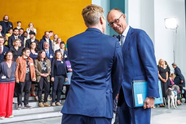 Preisverleihung der Bundespreisträger des Wettbewerbs startsocial Pressetermin bei der Preisverleihung der Bundespreisträger des Wettbewerbs (startsocial) mit Bundeskanzler Friedrich Merz (CDU) in Berlin am 22.09.2025. Berlin Berlin Deutschland Kanzleramt
