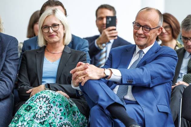 Preisverleihung der Bundespreisträger des Wettbewerbs startsocial Pressetermin bei der Preisverleihung der Bundespreisträger des Wettbewerbs (startsocial) mit Bundeskanzler Friedrich Merz (CDU) und Staatsministerin für Sport und Ehrenamt Dr. Christiane Schenderlein in Berlin am 22.09.2025. Berlin Berlin Deutschland Kanzleramt