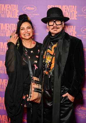 STOCKHOLM, SWEDEN 20250922 Zinat Pirzadeh and Peter Englund at the gala premiere of the film Sentimenta Value at the Skandia cinema STOCKHOLM SWEDEN x10050x  Copyright: xPontusxLundahl TTx GALAPREMIÄR SENTIMENTAL VALUE HCs2PQcHN-Y