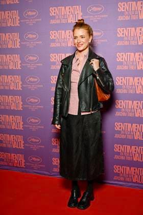 STOCKHOLM, SWEDEN 20250922 Clara Henry at the gala premiere of the movie Sentimenta Value at the cinema Skandia STOCKHOLM SWEDEN x10050x  Copyright: xPontusxLundahl TTx GALAPREMIÄR SENTIMENTAL VALUE __WMMFeTEQ0