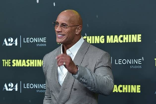 Deutschlandpremiere von THE SMASHJING MACHINE Deutschlandpremiere von THE SMASHJING MACHINE Deutschlandpremiere von THE SMASHING MACHINE DeutschlamndPremiere THE SHMASHING MACHINE Ankunft zur Deutschlandpremiere von THE SMASHJING MACHINE mit Dwayne Johnson in Berlin am, 22.09.2025