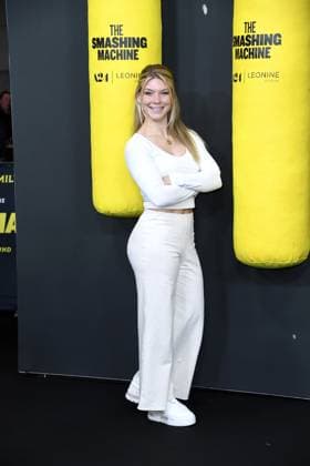 Deutschlandpremiere von THE SMASHING MACHINE Natalie Zimmermann bei der Deutschlandpremiere von THE SMASHING MACHINE in Berlin Datum 22.09..2025 Copyright: xEventpressxBerndtx