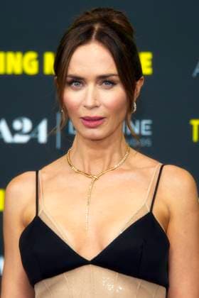 The Smashing Machine , Filmpremiere im Zoo Palast, Berlin, 22.09.2025 Emily Blunt, THE SMASHING MACHINE , Red Carpet zur Deutschland-Premiere im ZOO PALAST, Berlin, 22.09.2025 Berlin Zoo Palast Deutschland, germany Copyright: xChristianxBehringx