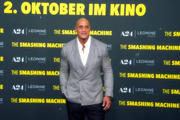 The Smashing Machine , Filmpremiere im Zoo Palast, Berlin, 22.09.2025 Dwayne Johnson, THE SMASHING MACHINE , Red Carpet zur Deutschland-Premiere im ZOO PALAST, Berlin, 22.09.2025 Berlin Zoo Palast Deutschland, germany Copyright: xChristianxBehringx