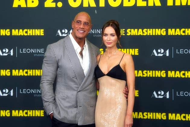 The Smashing Machine , Filmpremiere im Zoo Palast, Berlin, 22.09.2025 Dwayne Johnson, Emily Blunt, THE SMASHING MACHINE , Red Carpet zur Deutschland-Premiere im ZOO PALAST, Berlin, 22.09.2025 Berlin Zoo Palast Deutschland, germany Copyright: xChristianxBehringx