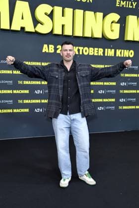 Deutschlandpremiere von THE SMASHING MACHINE Tim Johnson bei der Deutschlandpremiere von THE SMASHING MACHINE in Berlin Datum 22.09..2025 Copyright: xEventpressxBerndtx