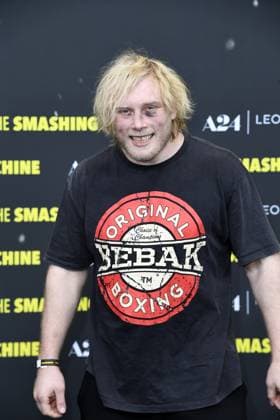 Deutschlandpremiere von THE SMASHING MACHINE Frederic Vosgroene (DER NEANDERTALER) bei der Deutschlandpremiere von THE SMASHING MACHINE in Berlin Datum 22.09..2025 Copyright: xEventpressxBerndtx